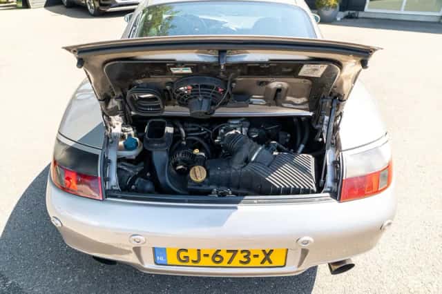 Porsche 911 (2001) thumbnail 6