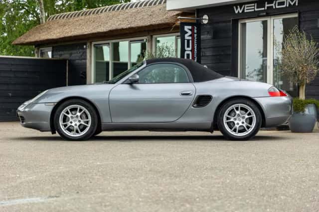 Porsche Boxster (2002) thumbnail 5