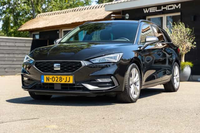 SEAT Leon Sportstourer (2021) thumbnail 5