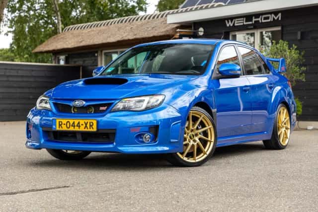 Subaru WRX STI (2012) thumbnail 1