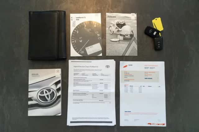 Toyota RAV4 (2017) thumbnail 4