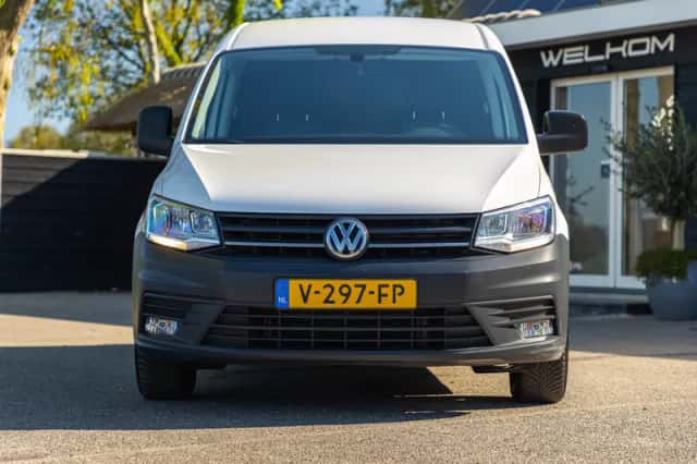 Volkswagen Caddy (2017) thumbnail 5