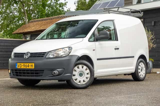 Volkswagen Caddy (2013) thumbnail 1