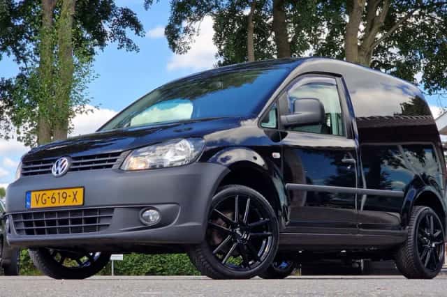 Volkswagen Caddy (2014) thumbnail 1