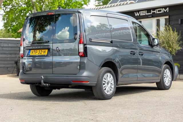 Volkswagen Caddy (2023) thumbnail 3