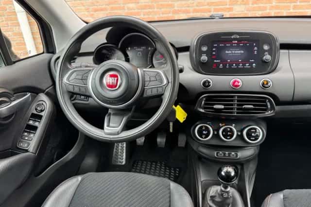 Fiat 500X (2019) thumbnail 6