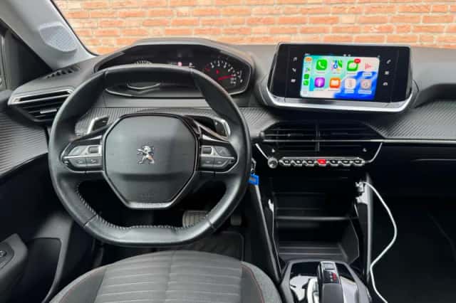 Peugeot 208 (2020) thumbnail 6