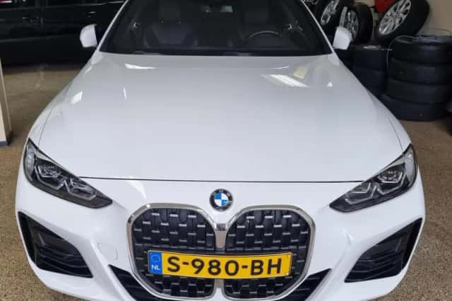 BMW 4-Serie (2021) thumbnail 2