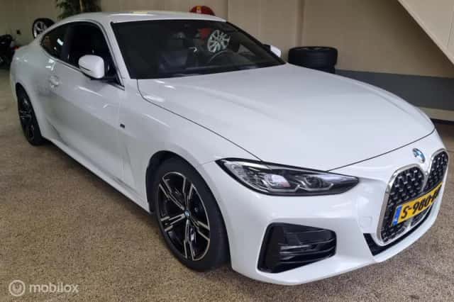 BMW 4-Serie (2021) thumbnail 3