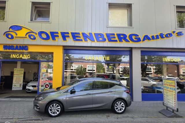 Opel Astra (2021) thumbnail 4
