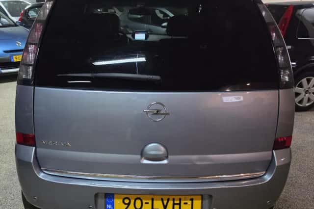 Opel Meriva (2010) thumbnail 6