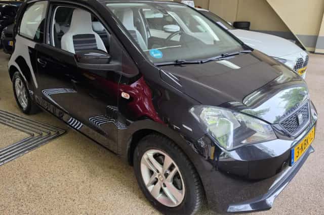 SEAT Mii (2013) thumbnail 3