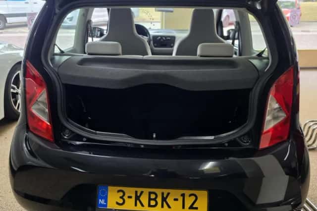 SEAT Mii (2013) thumbnail 4