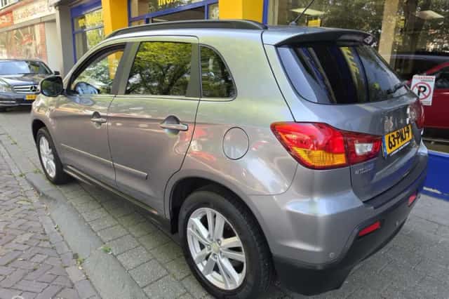 Mitsubishi ASX (2011) thumbnail 5