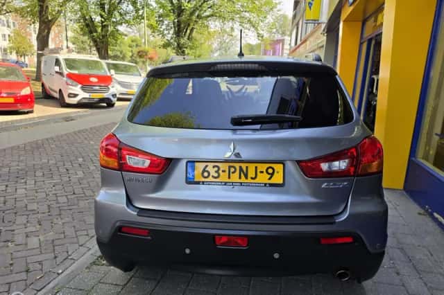 Mitsubishi ASX (2011) thumbnail 6