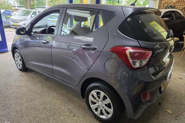 Hyundai i10 (2017) thumbnail 5