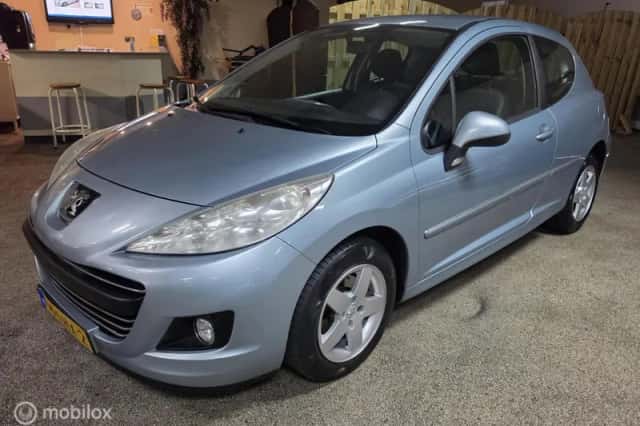 Peugeot 207 (2010) thumbnail 3