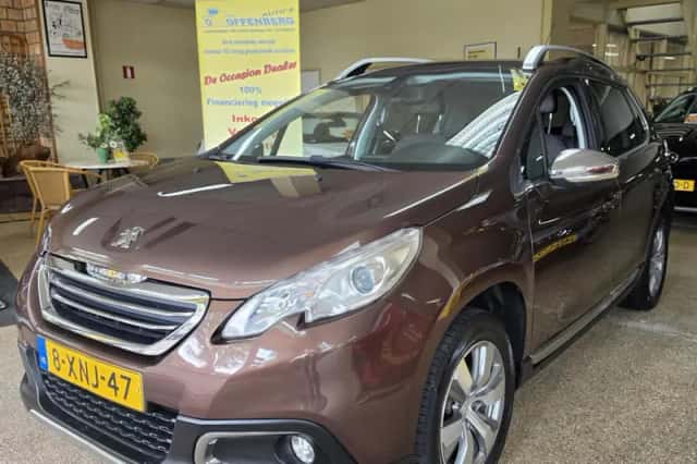 Peugeot 2008 (2014) thumbnail 2