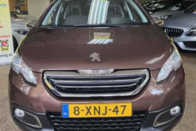 Peugeot 2008 (2014) thumbnail 3