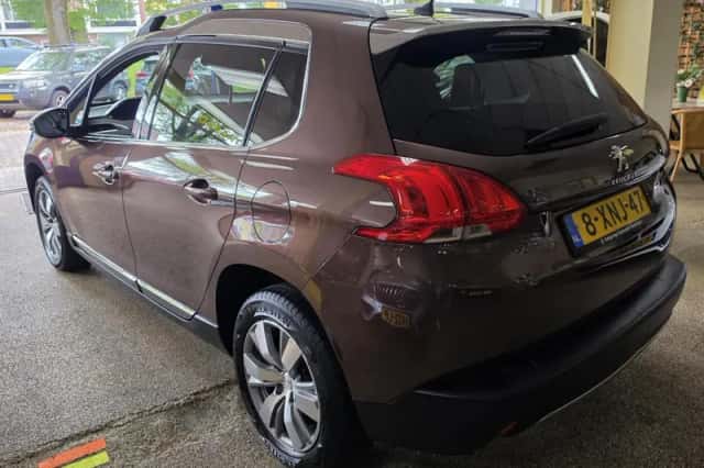 Peugeot 2008 (2014) thumbnail 6