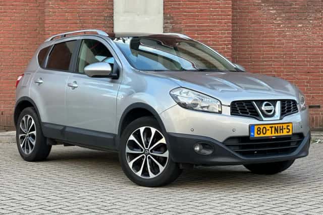 Nissan Qashqai (2012) thumbnail 1