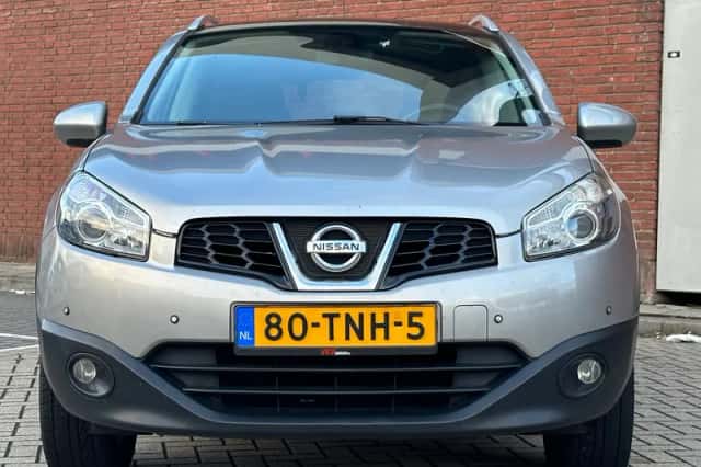Nissan Qashqai (2012) thumbnail 2