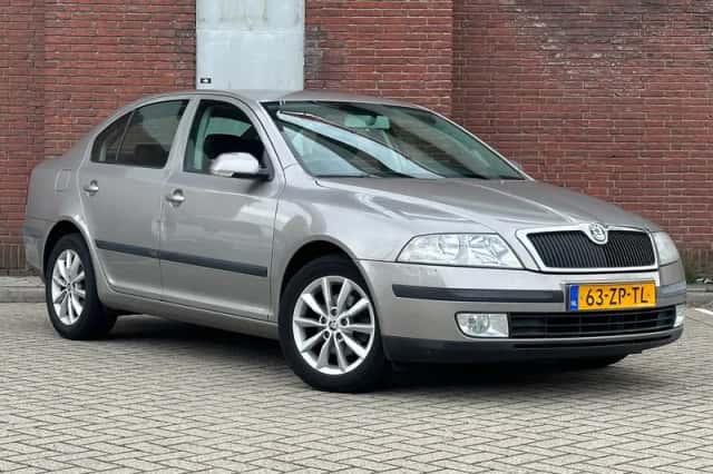 Škoda Octavia (2008) thumbnail 1