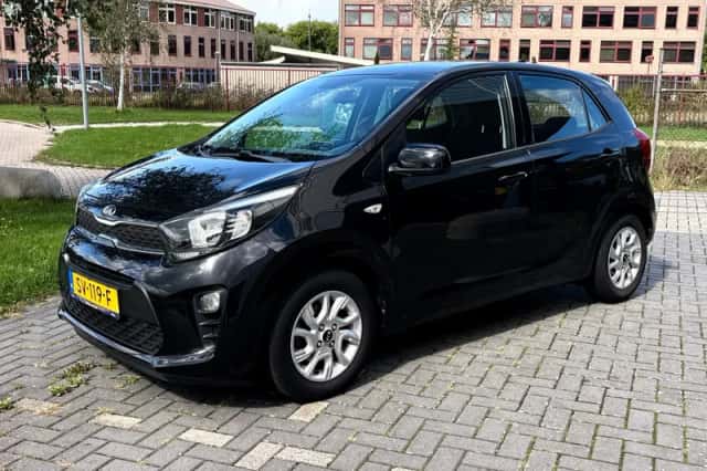 Kia Picanto (2018) thumbnail 3