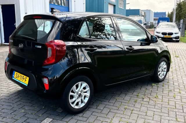 Kia Picanto (2018) thumbnail 6
