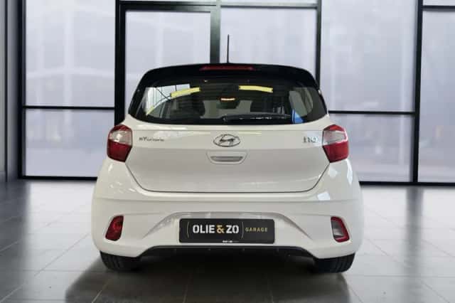 Hyundai i10 (2023) thumbnail 4