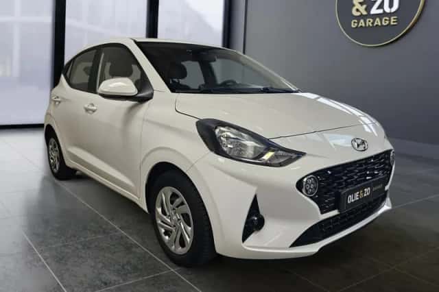Hyundai i10 (2023) thumbnail 1