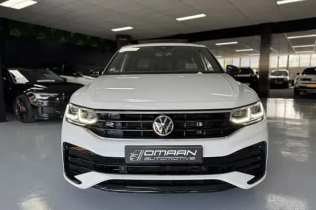 Volkswagen Tiguan (2021) thumbnail 4