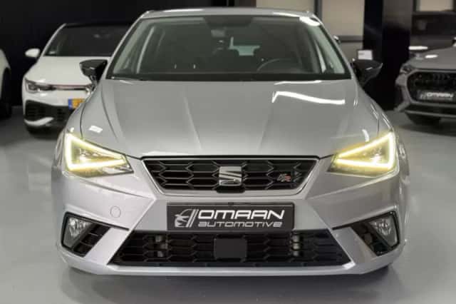 SEAT Ibiza (2019) thumbnail 4