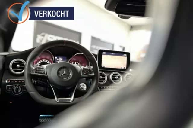 Mercedes-Benz C-Klasse (2015) thumbnail 2