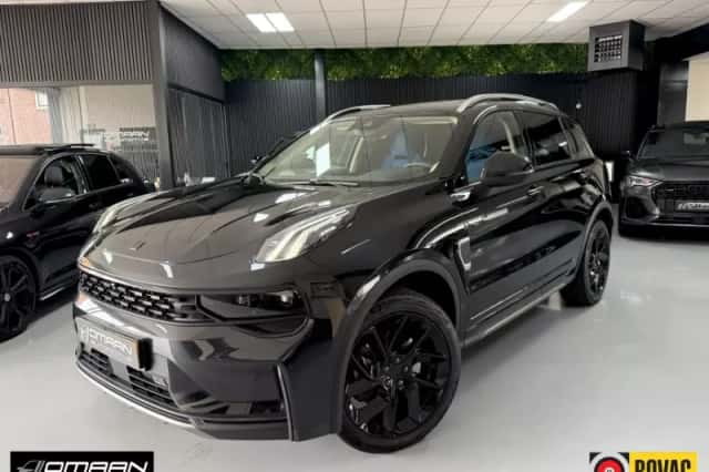 Lynk & Co 01 (2022) thumbnail 1