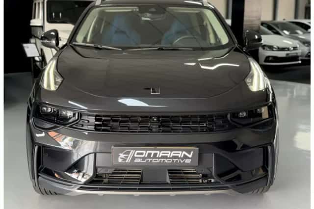 Lynk & Co 01 (2022) thumbnail 4