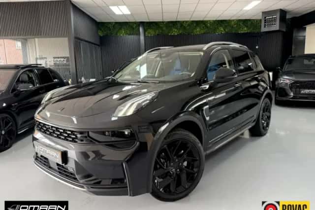 Lynk & Co 01 (2022) thumbnail 1