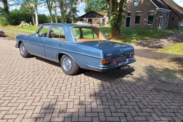 Mercedes-Benz 200-Serie (1971) thumbnail 5