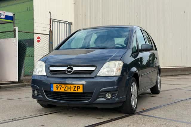 Opel Meriva (2008) thumbnail 2