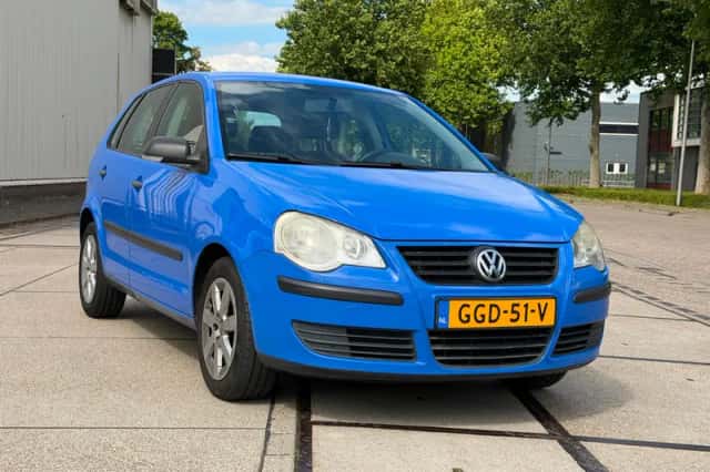 Volkswagen Polo (2007) thumbnail 3
