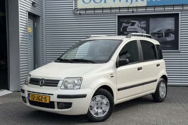 Fiat Panda (2009) thumbnail 1