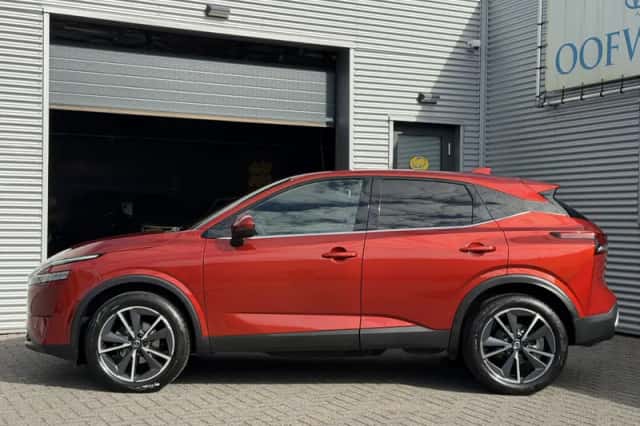 Nissan Qashqai (2022) thumbnail 3