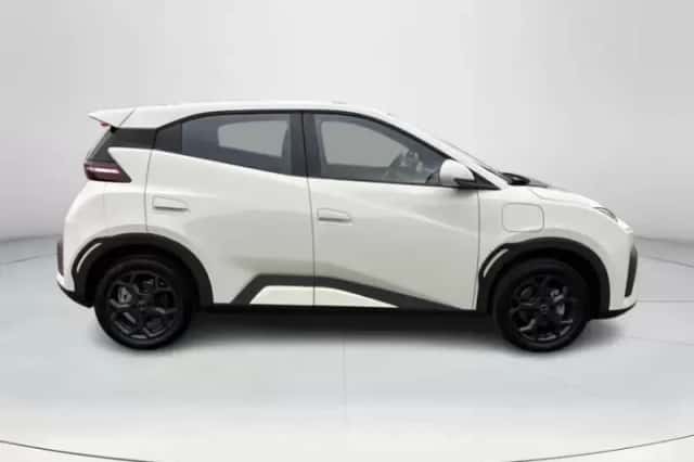 BYD Dolphin Surf (2026) thumbnail 6