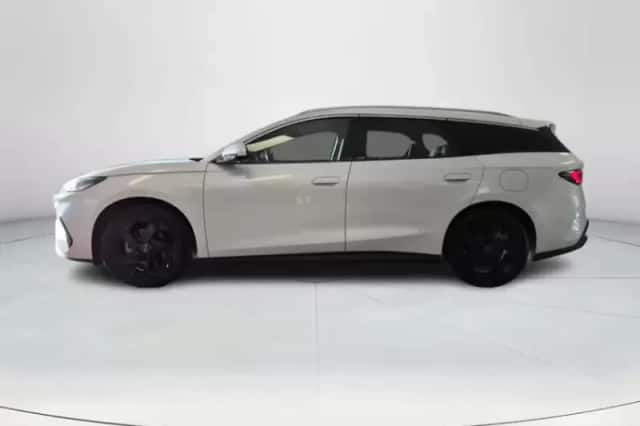 BYD SEAL 6 (2026) thumbnail 2