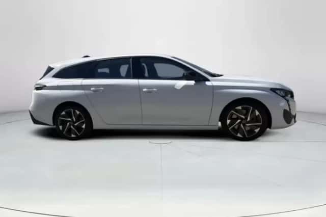 Peugeot 308 (2024) thumbnail 6