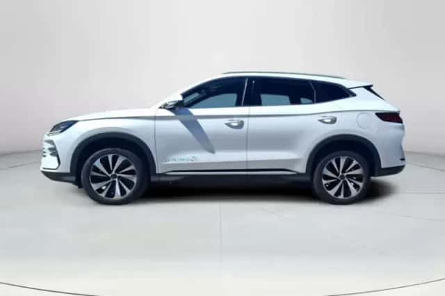 BYD Seal U (2026) thumbnail 2