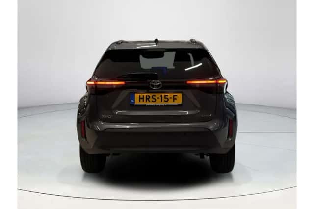 Toyota Yaris Cross (2025) thumbnail 4
