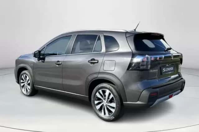 Suzuki S-Cross (2026) thumbnail 3