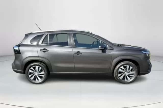 Suzuki S-Cross (2026) thumbnail 6