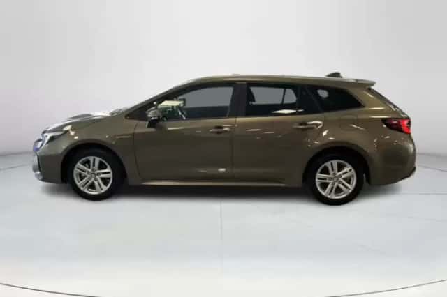 Suzuki Swace (2025) thumbnail 2